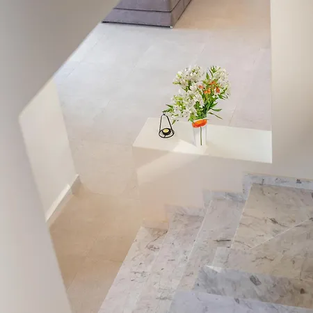 Arangia Maisonette *