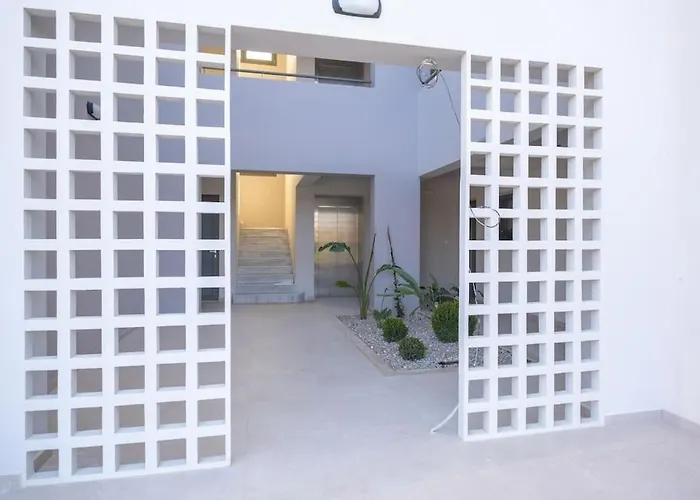 아파트 Arangia Maisonette